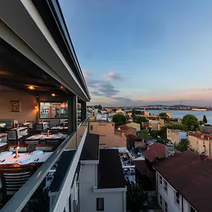 Azade Premier 3* Istanboel